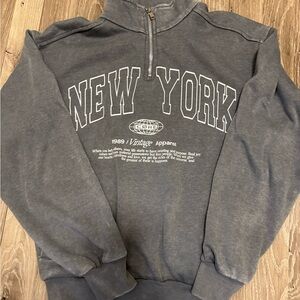 Vintage Gray Womrn’s Sweater